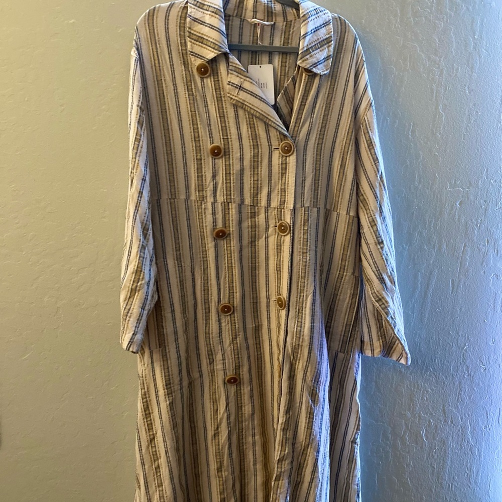 Free People sweet melody trench coat, Neutral color combo!!